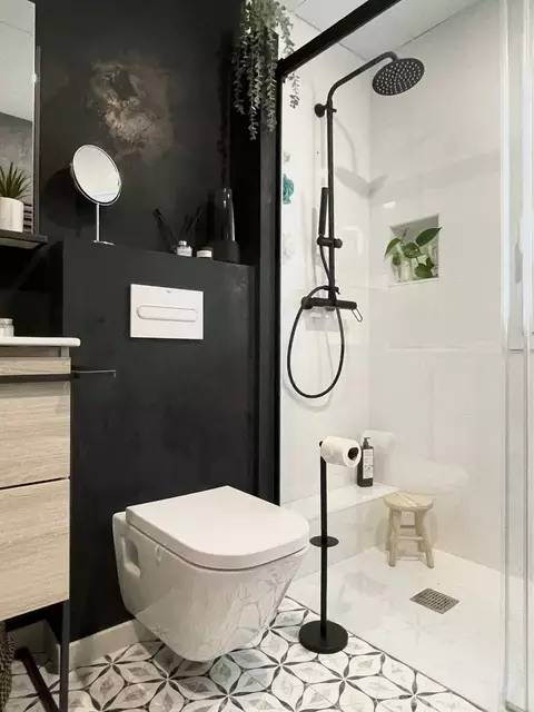 Encantadora casa adossada a Vilacolum, ideal per gaudir d´un estil de vida tranquil i confortable. No te la perdis!