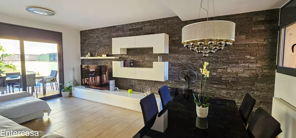 Casa apareada con Piscina y Garaje en Empuriabrava