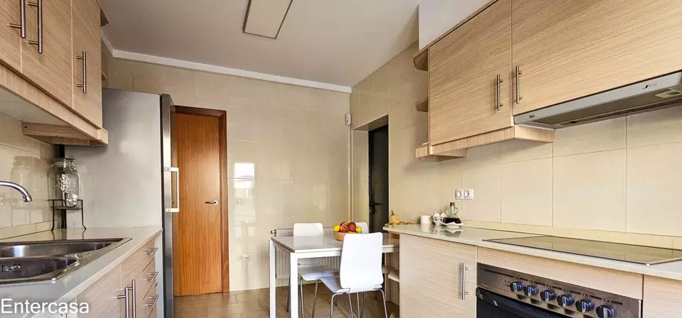 Casa apareada con Piscina y Garaje en Empuriabrava