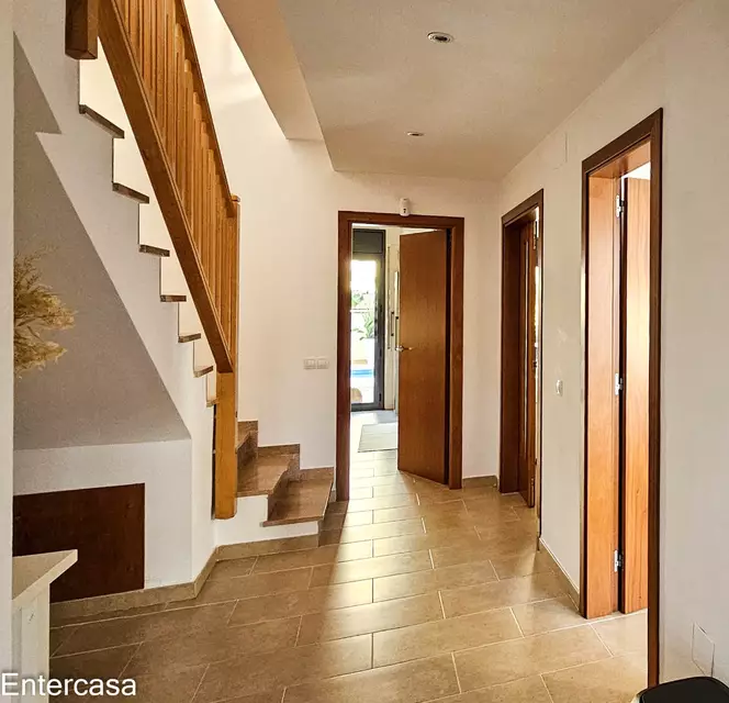 Casa apareada con Piscina y Garaje en Empuriabrava
