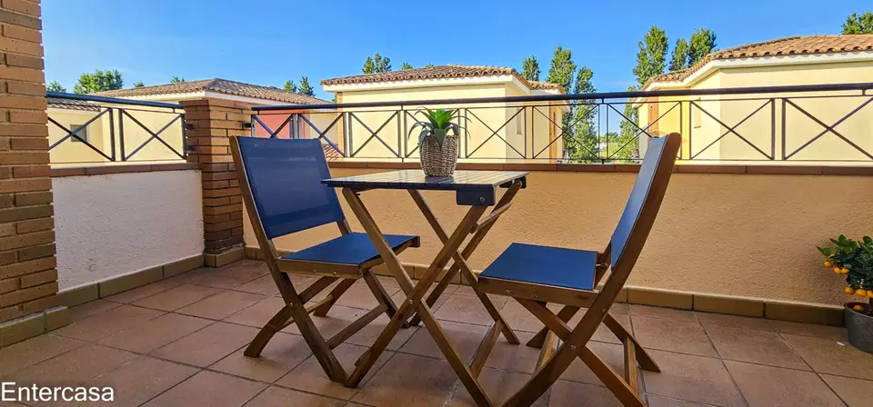 Casa apareada con Piscina y Garaje en Empuriabrava