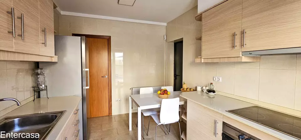Casa apareada con Piscina y Garaje en Empuriabrava