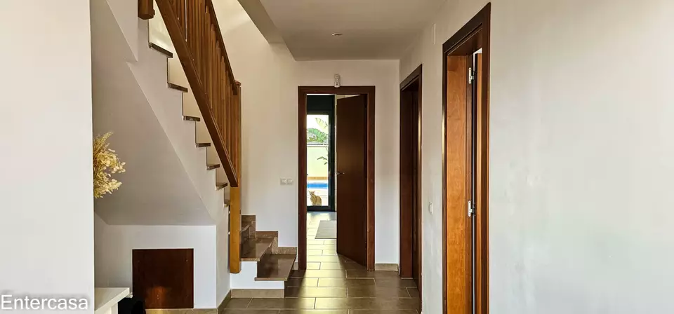 Casa apareada con Piscina y Garaje en Empuriabrava