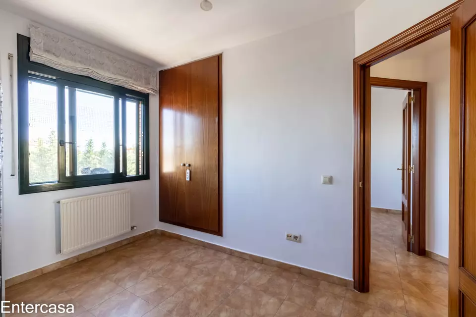 Helle Zweizimmerwohnung mit privatem Parkplatz