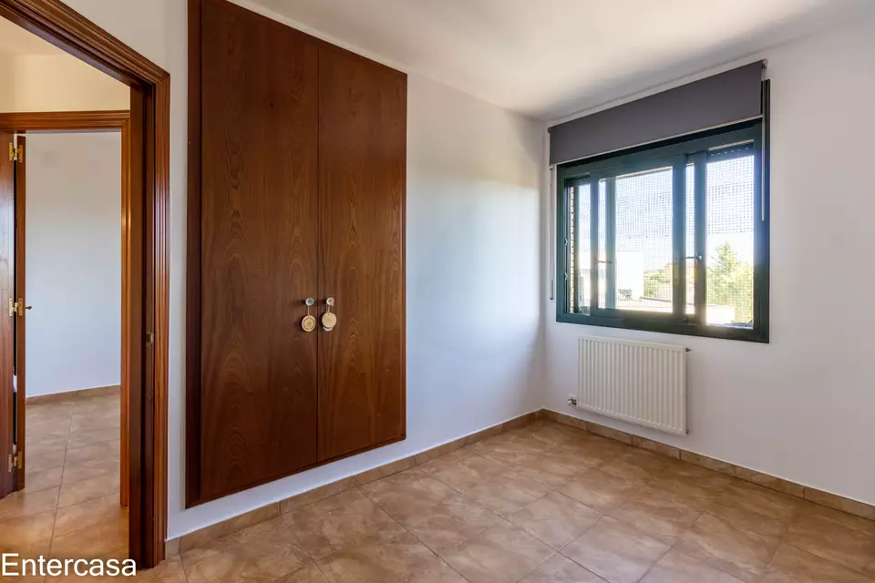 Helle Zweizimmerwohnung mit privatem Parkplatz