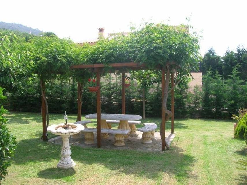 Inmobiliaria Entercasa venta Pau costa brava Villa moderna lujo con impresionantes vistas al mar montaña y campo Els Olivars comprar roses rosas casa 