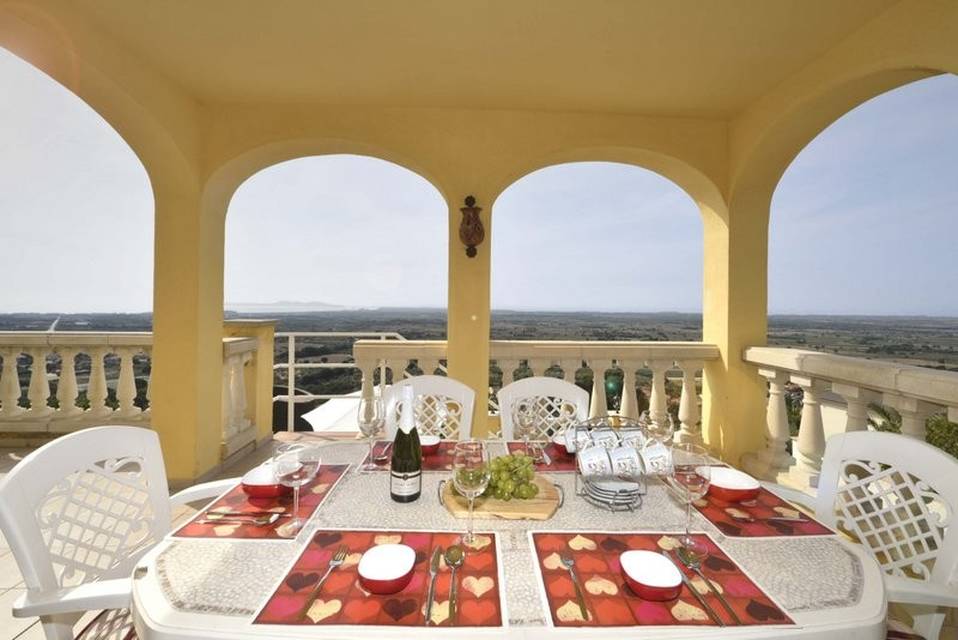 Immobilien Entercasa Verkauf costa brava Wunderschöne Villa in einem Prestige-Anwesen roses rosas spanien