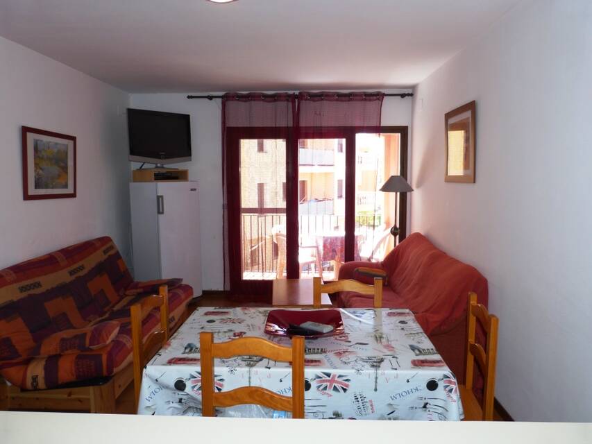 Apartment in the Gran Reserva, close to the center and less than 100m from the beach