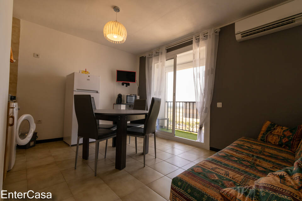 Spacieux studio-cabine sur la plage d'Ampuriabrava