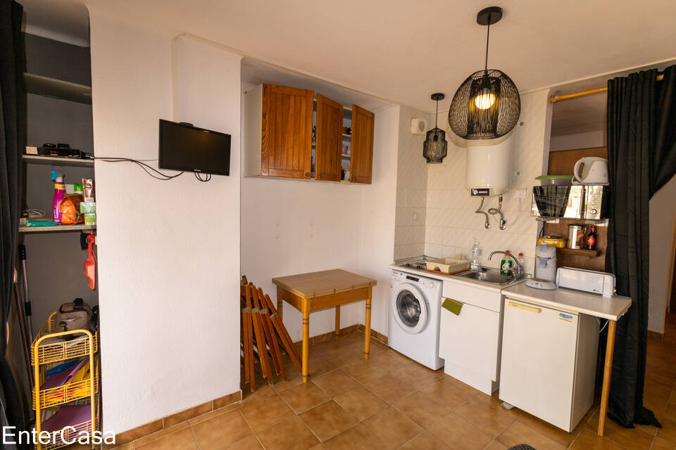 Studio-Cabine im 1. Stock direkt am Strand von Empuriabrava mit herrlichem Blick auf die Bucht von Roses