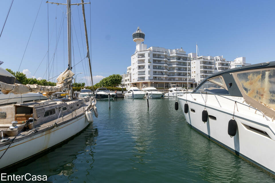 Fantastisch gelegenes Studio mit sehr großer Terrasse mit Blick auf den Kanal Caballito de Mar